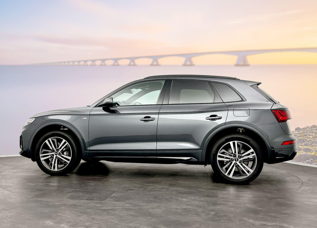 Audi Q5 s edition competition 50 tfsi e 220 kw / 299 pk su