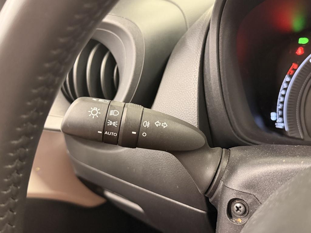 Toyota Aygo x 1.0 vvt-i s-cvt play