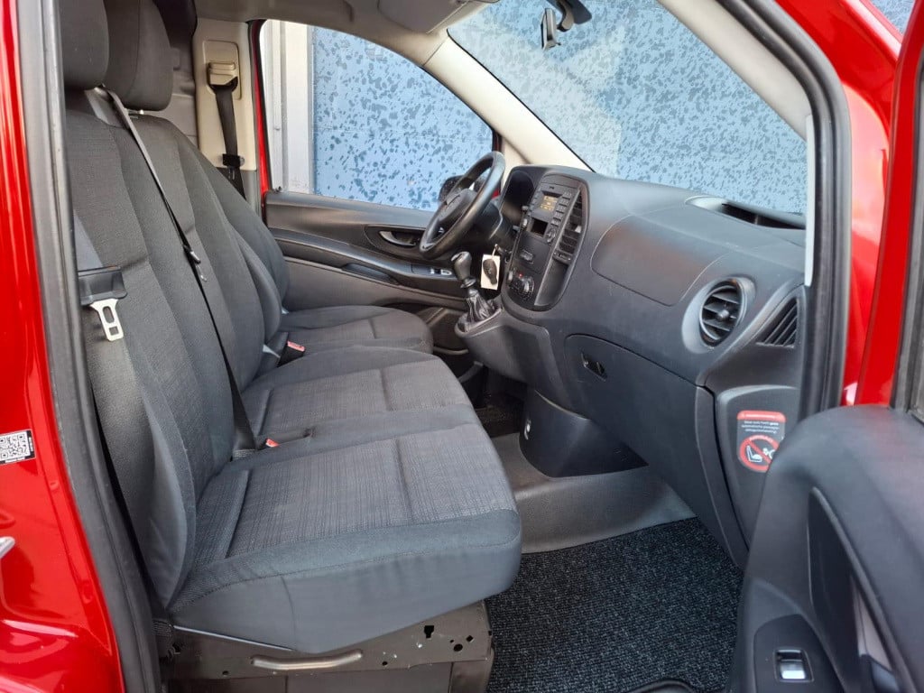 Mercedes-Benz Vito 109 cdi functional lang l2h1 / 3 zits / sidebars / n.a.p