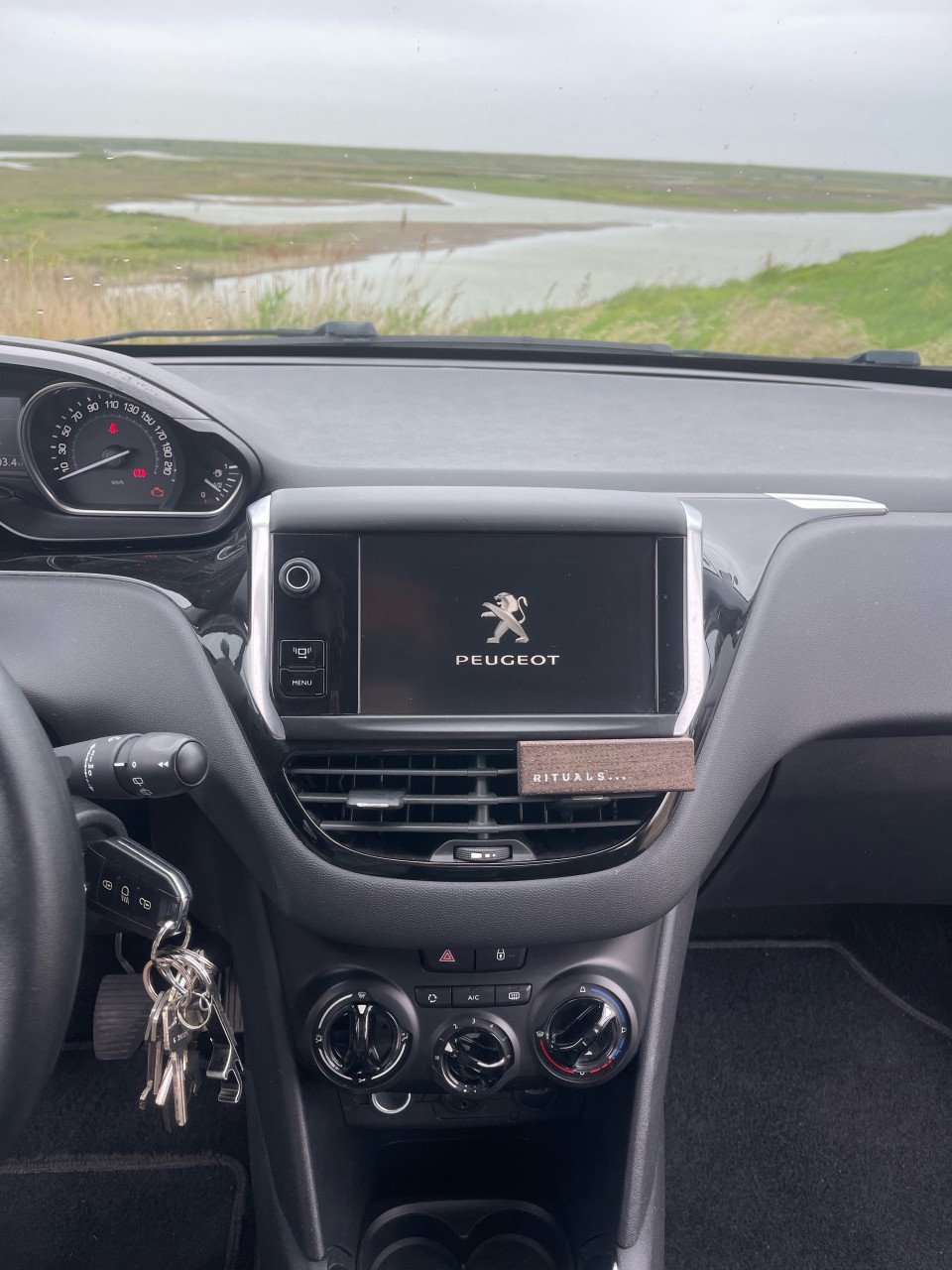 Peugeot 208 Active 1.2
