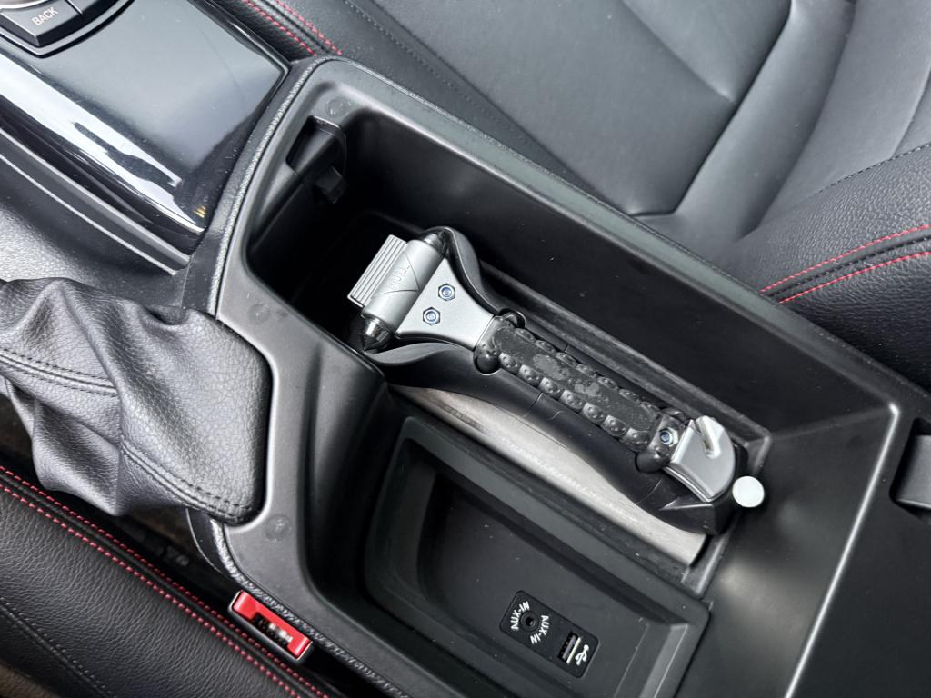 BMW 1 Serie 114i executive business+ 3-drs