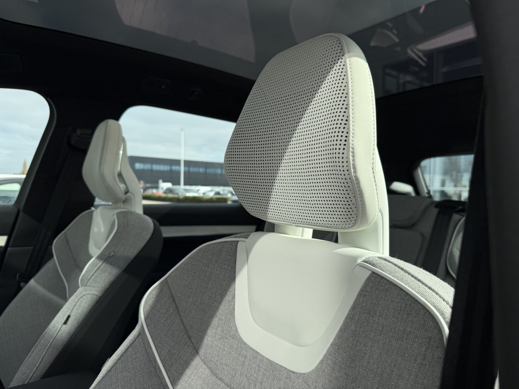 Volvo Ex90 twin perf.ormance awd ultra bowers wilkins