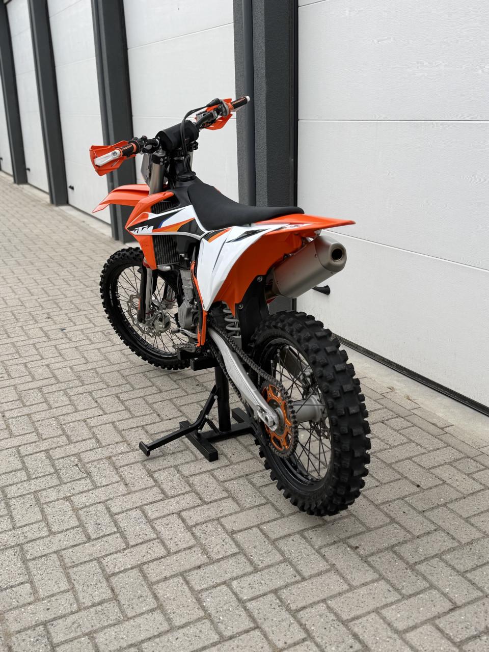 KTM 450 SX-F Crossmotor 2 uur (bj 2019)