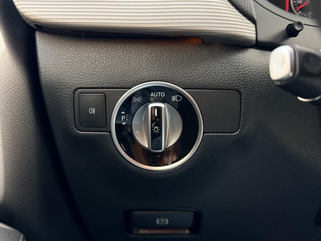 Mercedes-Benz B-Klasse 180 ambition | nav | radio | bluetooth | cruise cont