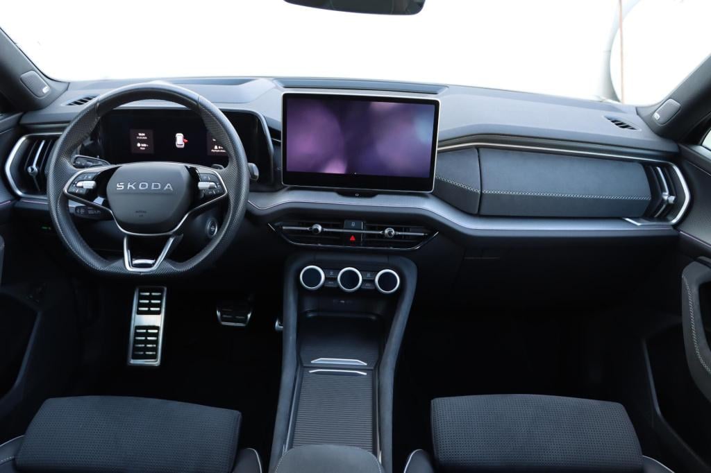 Skoda Kodiaq 1.5 tsi phev sportline business | 360 graden camera | pano | h