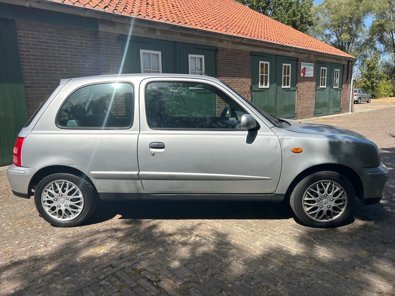IJskoude airco Nissan micra 1.3 Automaat lage km-stand