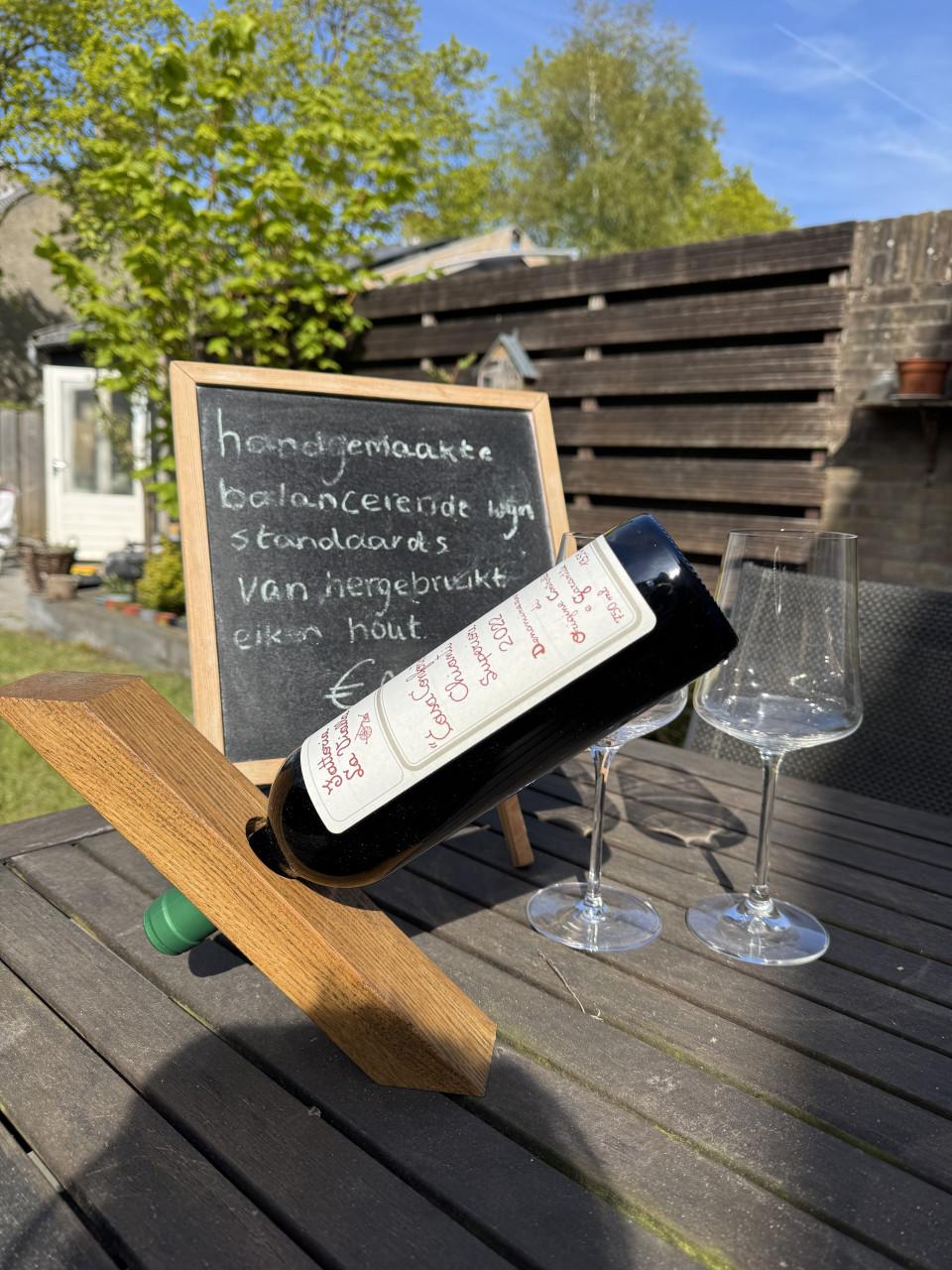 Handgemaakte balancerende wijnstandaards (nu incl. gratis cadeauverpakking)