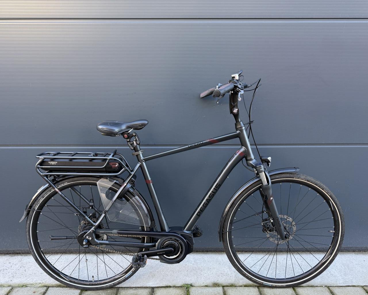 Pegasus Opero E8F middenmotor elektrische fiets