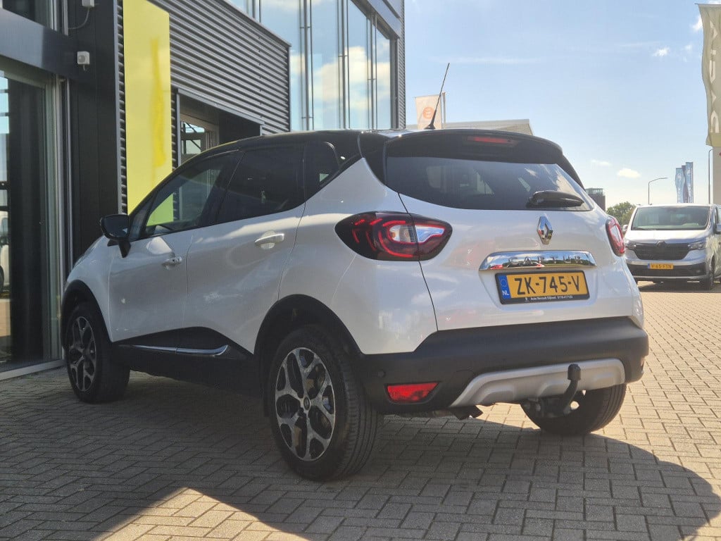 Renault Captur 1.3 tce 130 intens camera, navigatie, trekhaak, pack easy li