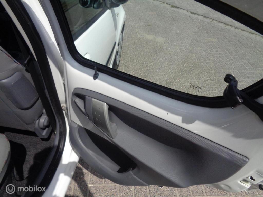 Citroen C1 1.0-12v ambiance/nieuwe apk 07-2027/airco/nieuw banden/zuinig in