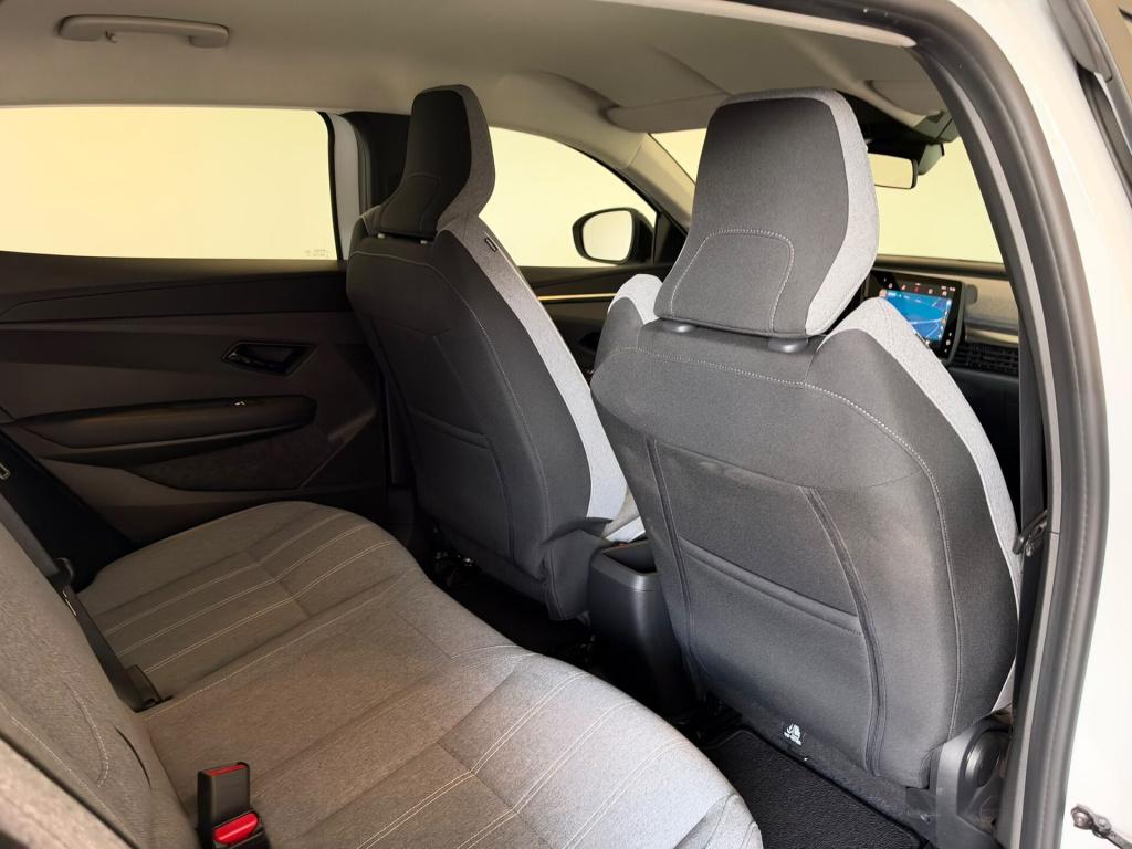 Renault Megane E-tech ev40 standard charge equilibre