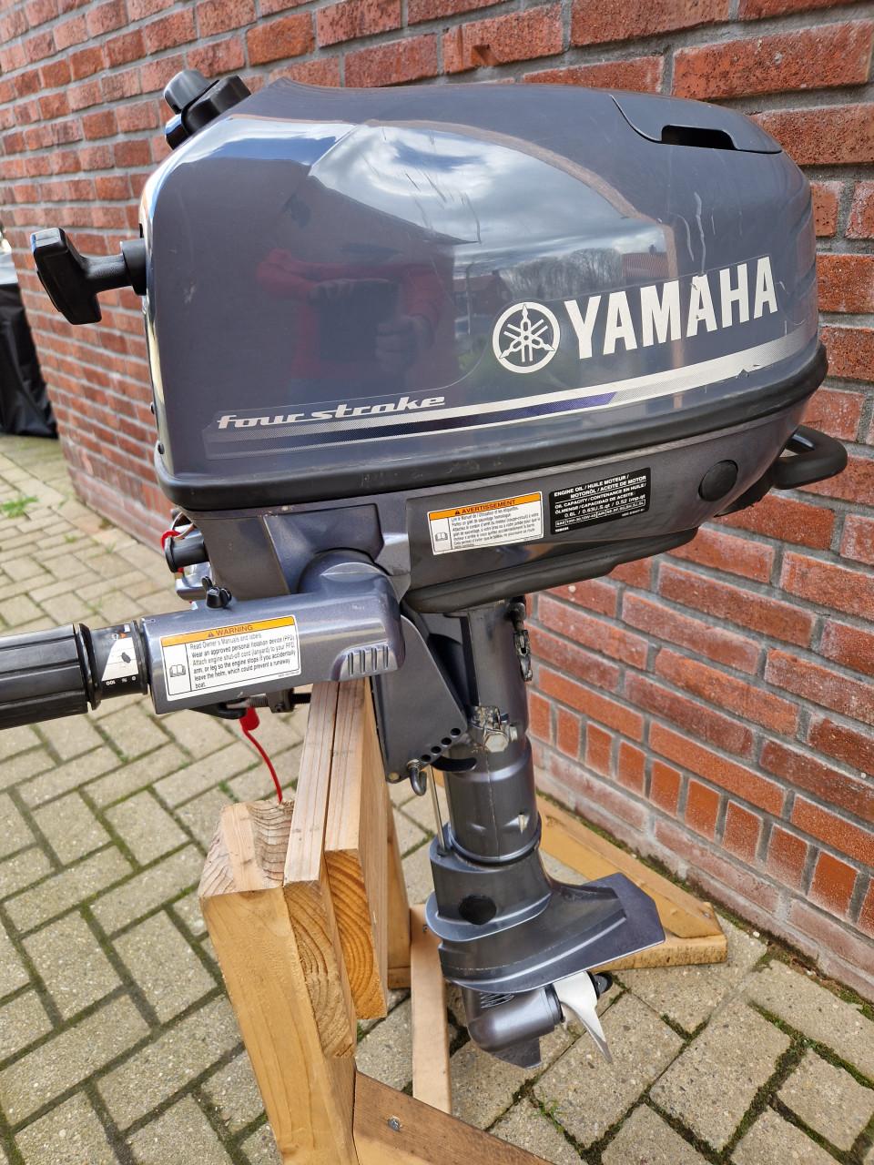 YAMAHA 4 pk 4-takt kortstaart bouwjaar 2020 !!!