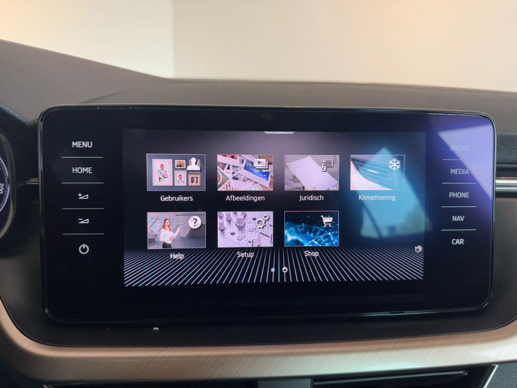 Skoda Scala 1.0 tsi sport business