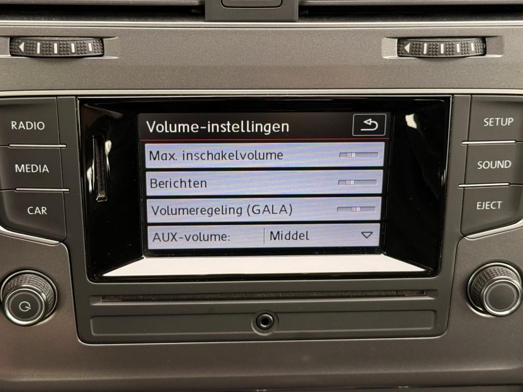 Volkswagen Golf 1.2 tsi trendline 5drs | airco | lm velgen