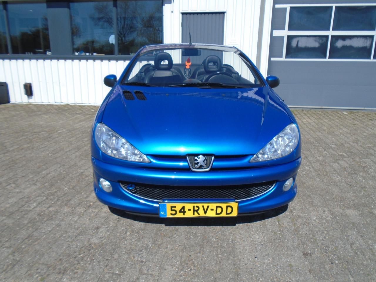 Peugeot 206 CC  LEER/ AIRCO/ AUTOMAAT