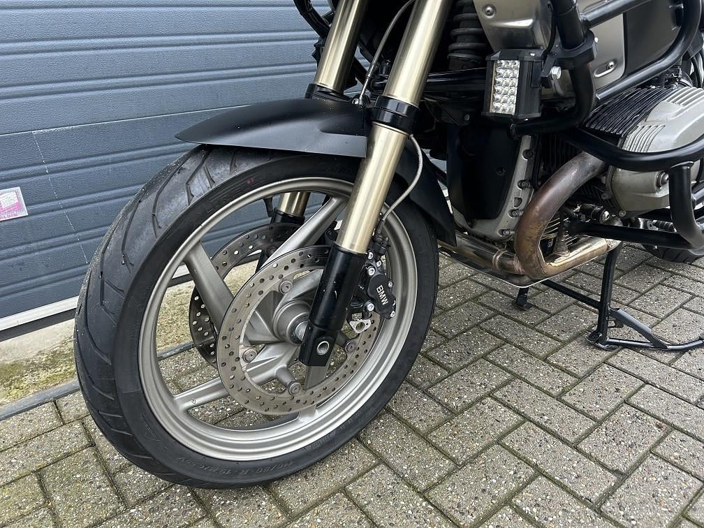 BMW R1200GS uit 2010 met 55dkm, kofferset, valbeugels etc. €7250,-