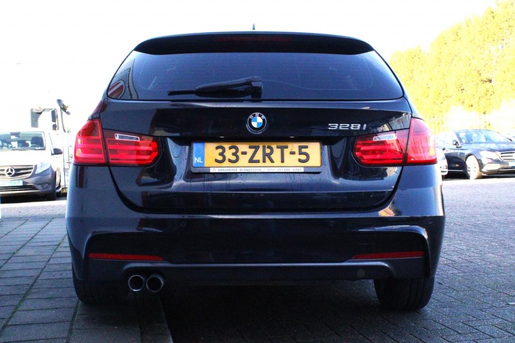 BMW 3-serie touring 328i high executive full options