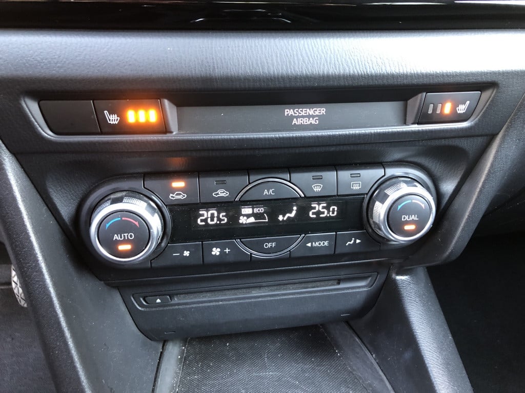Mazda 3 2.0 ts+