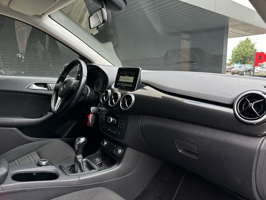 Mercedes-Benz B-Klasse 180 ambition