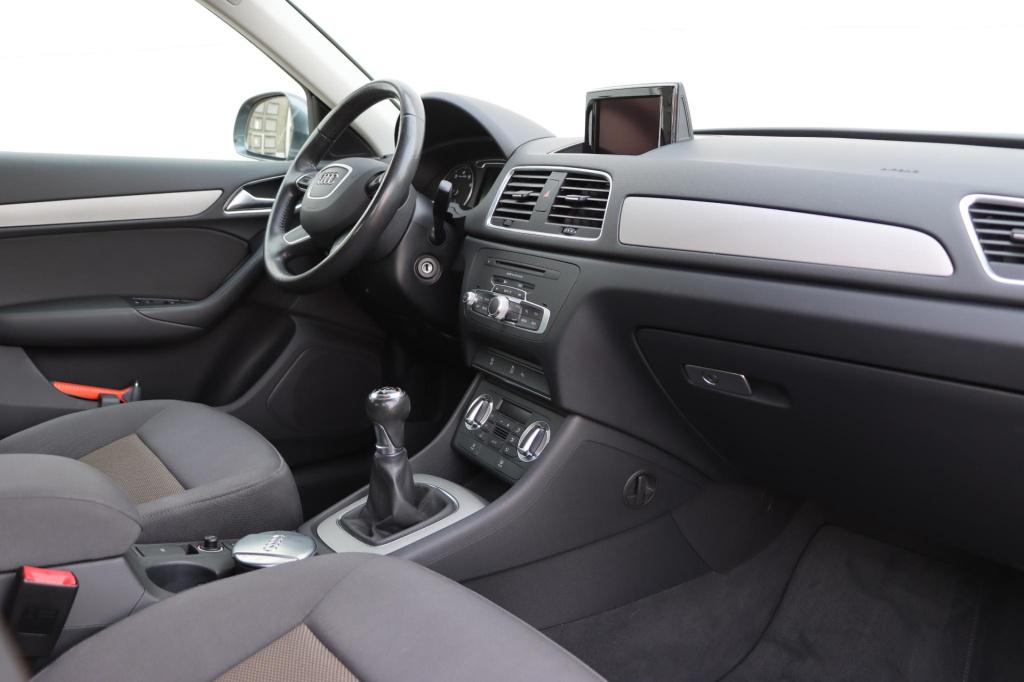 Audi Q3 1.4 tfsi pro line | navi | sensoren | cruise control