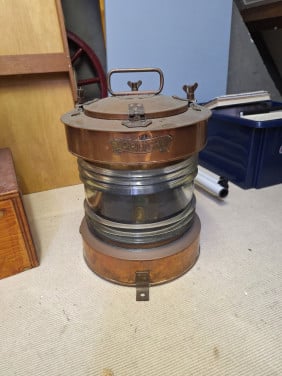 Te koop boordlicht. stuurboord