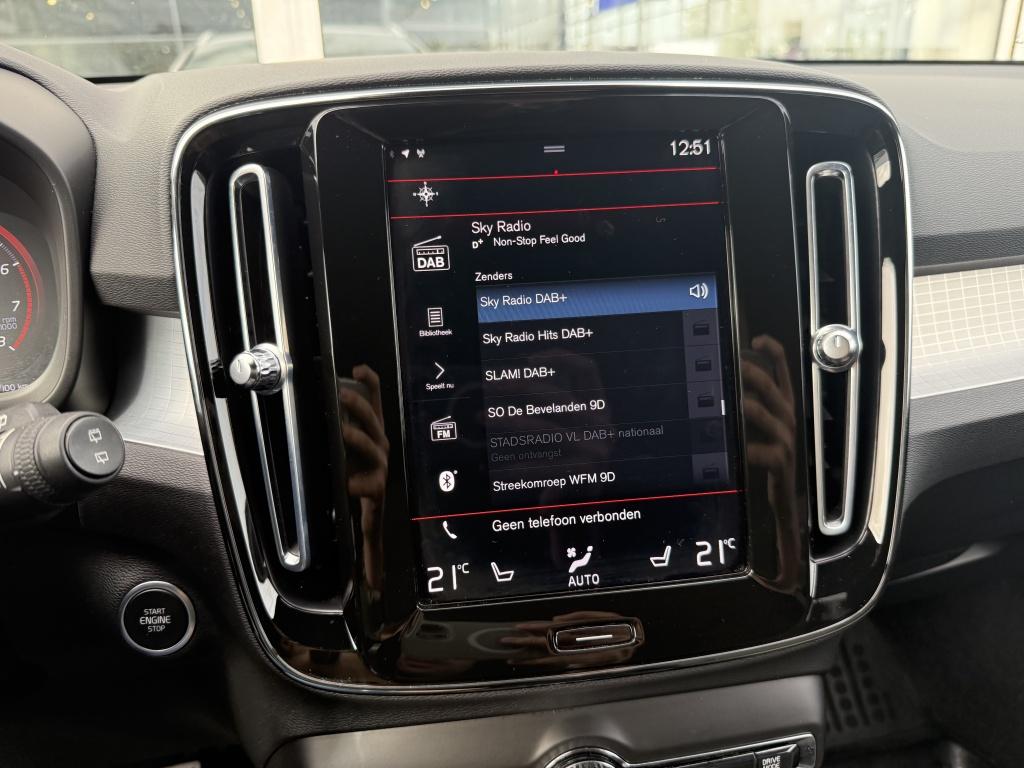 Volvo XC40 t2 129pk aut8 momentum pro| adap.cruise| camera| standkachel| st