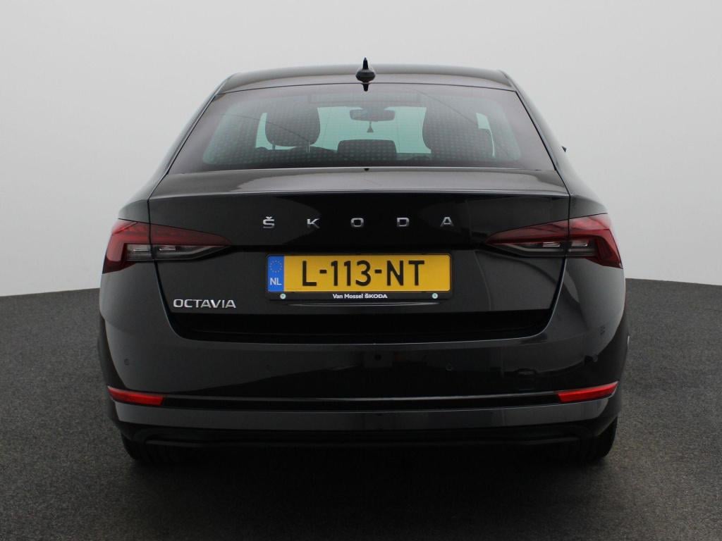 Skoda Octavia 1.0 tsi business edition | apple carplay / android auto | nav
