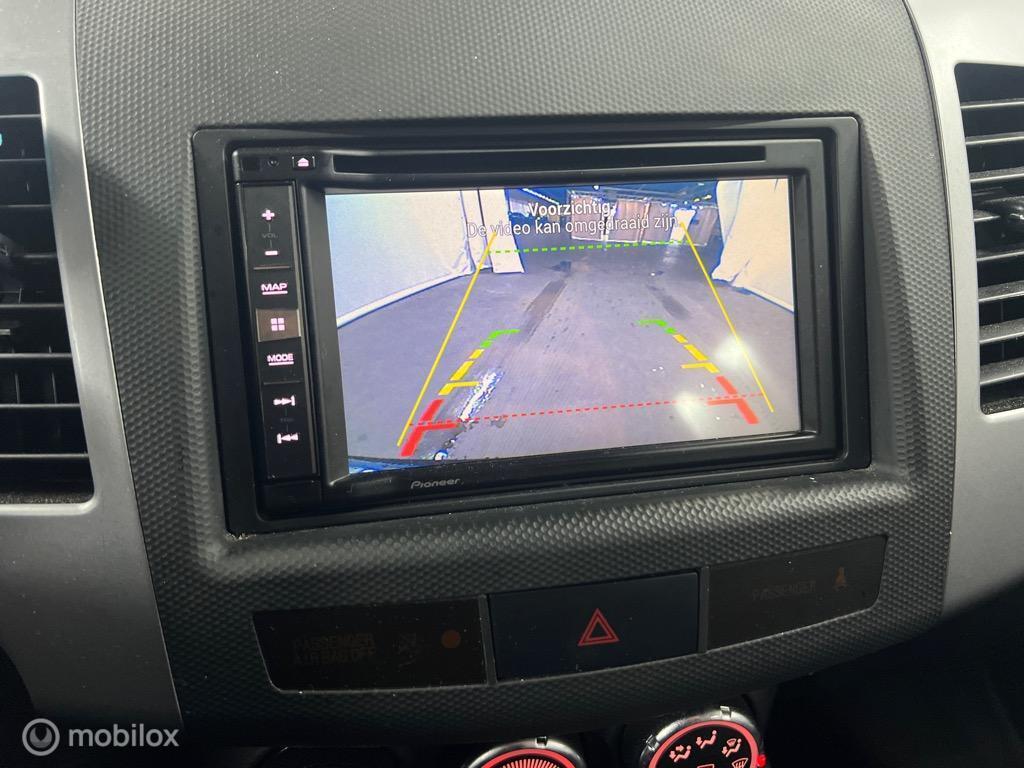 Mitsubishi Outlander 2.0 intro edition