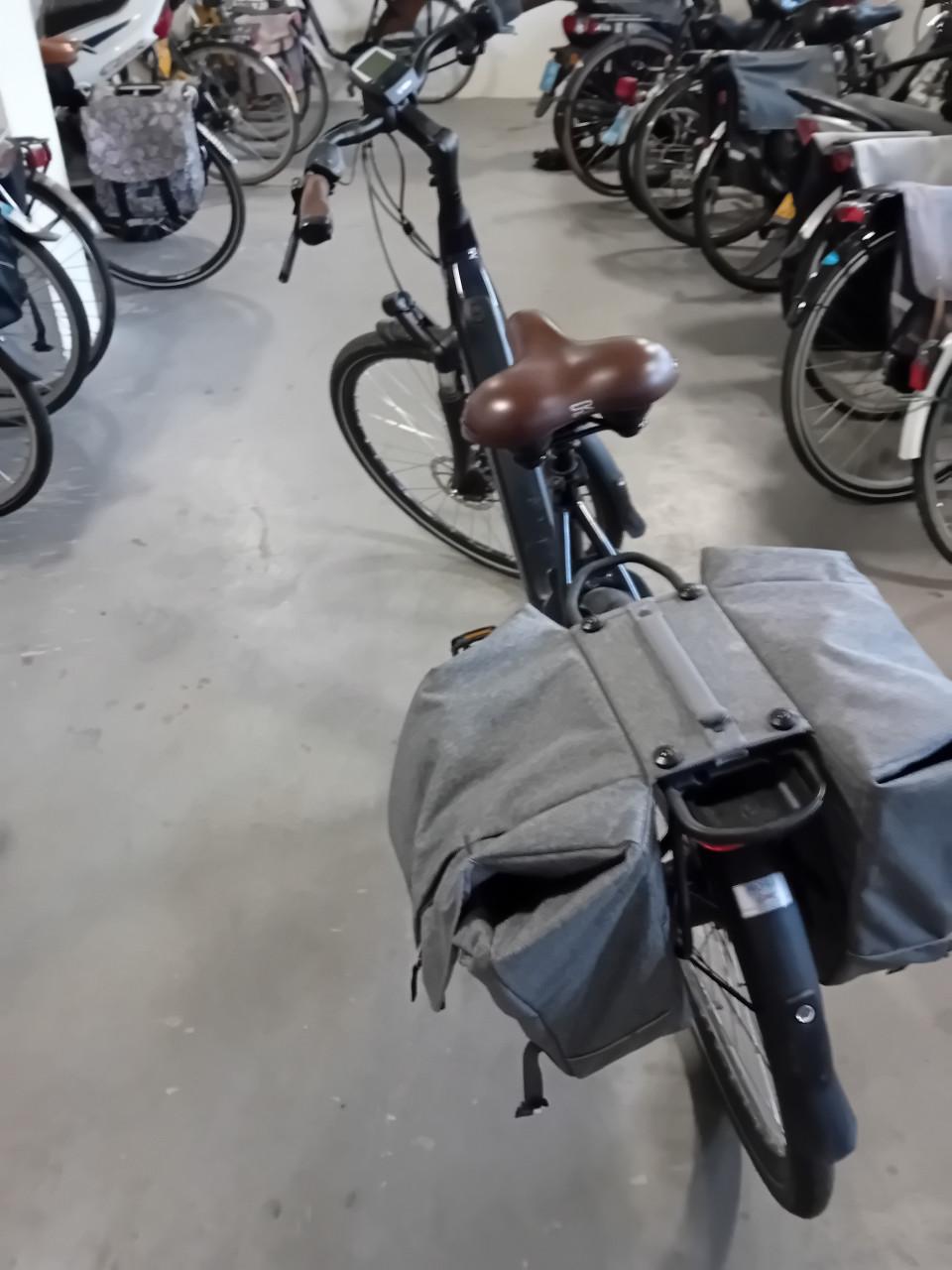 Te koop: een zeer degelijke E-bike van Batavus