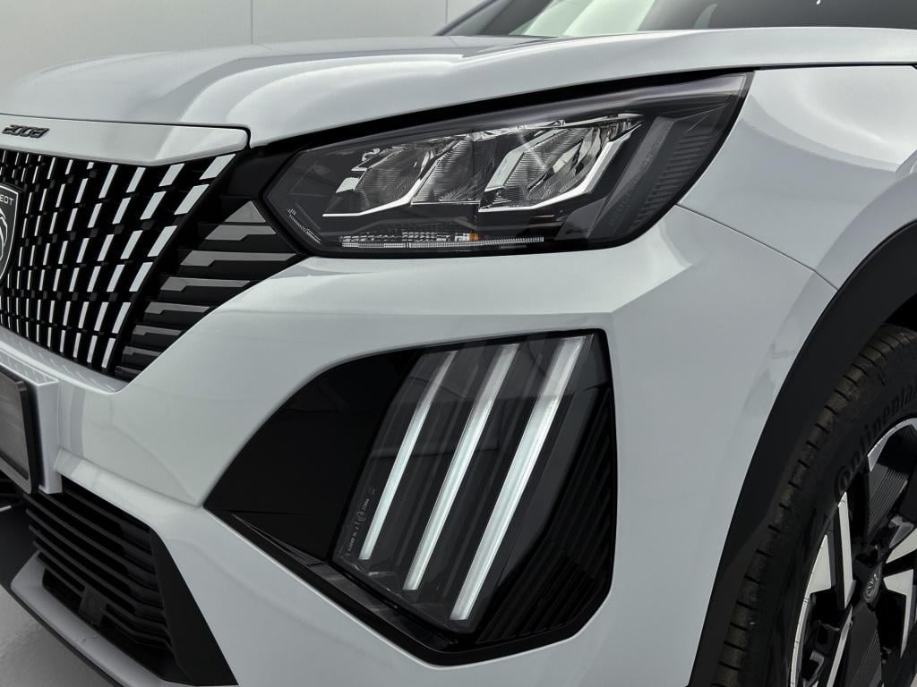 Peugeot 2008 hybrid 136 pk automaat allure