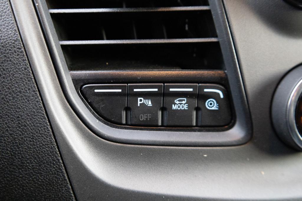 Ford Transit Custom 300 2.0 tdci l2h1 trend cam i trekhaak i nav i stoelver