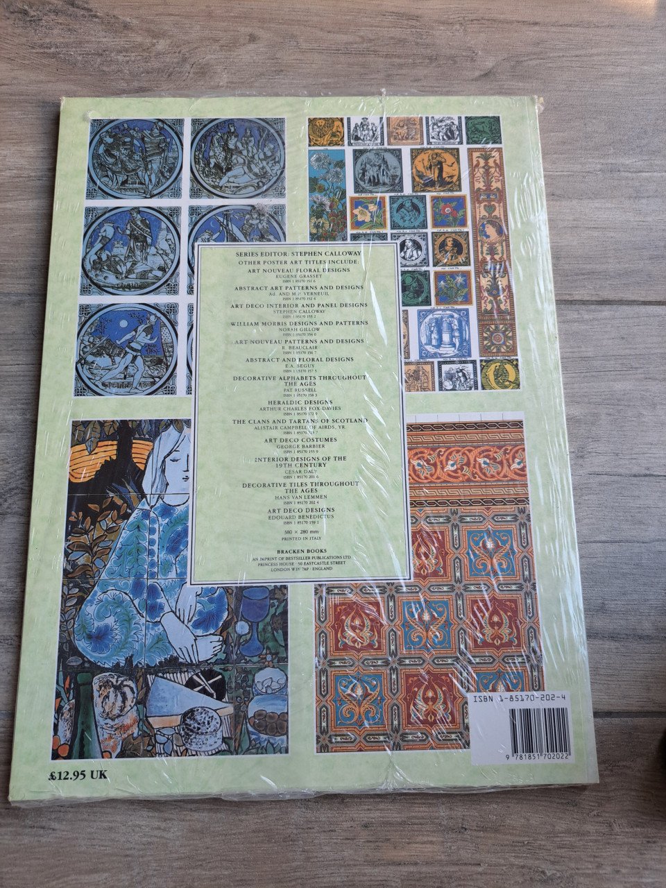 Decorative tiles throughout the ages van Hans van Lemmen