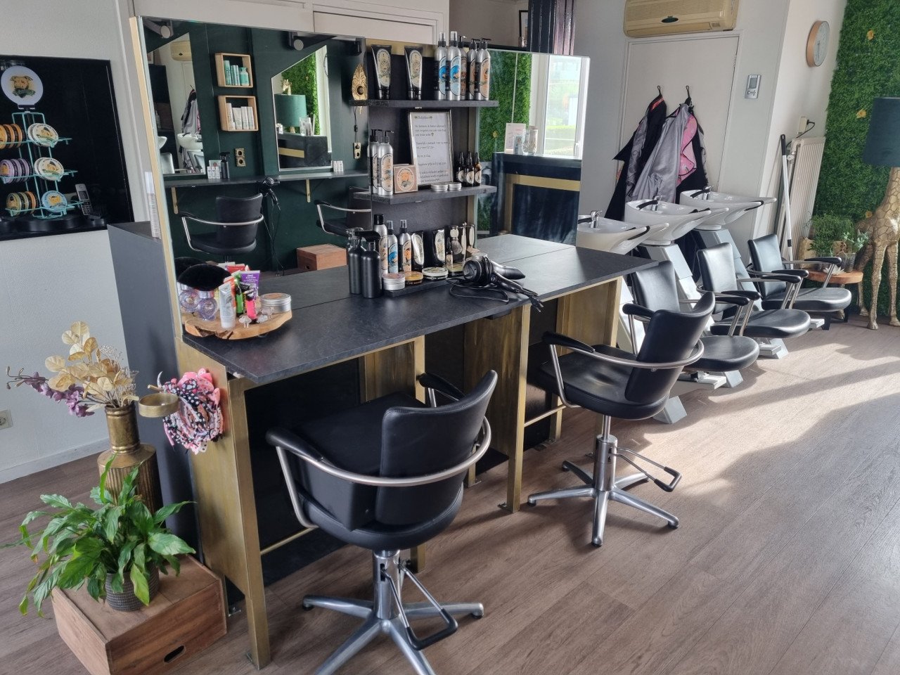 6 Pompstoelen te koop