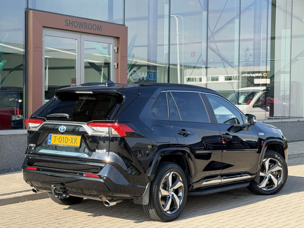 Toyota Rav4 2.5 plug-in hybrid awd style | trekhaak | head-up | bear-lock |