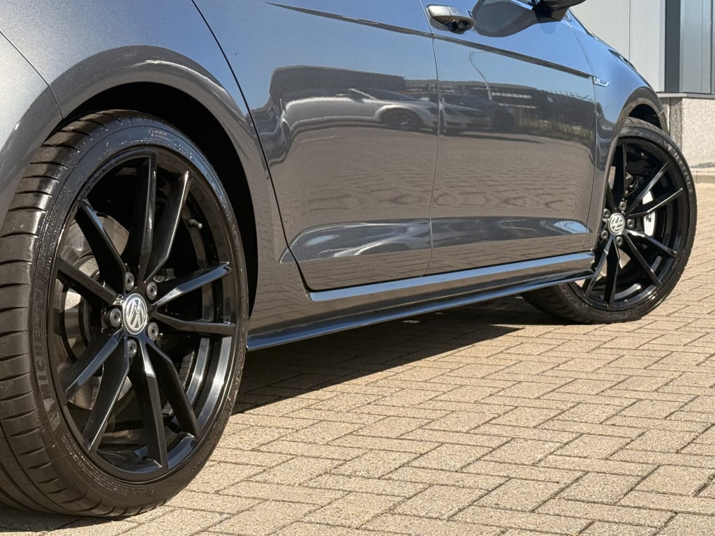 Volkswagen Golf 2.0 tsi 4motion r stage 1 365pk - 470nm | akrapovic | dynau