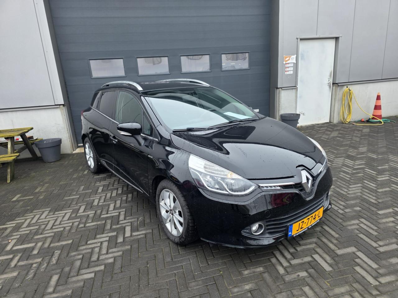 TE KOOP RENAULT CLIO 0.9 TCe LIMITED ZUINIGHEIDSLABEL B IN NIEUWSTAAT