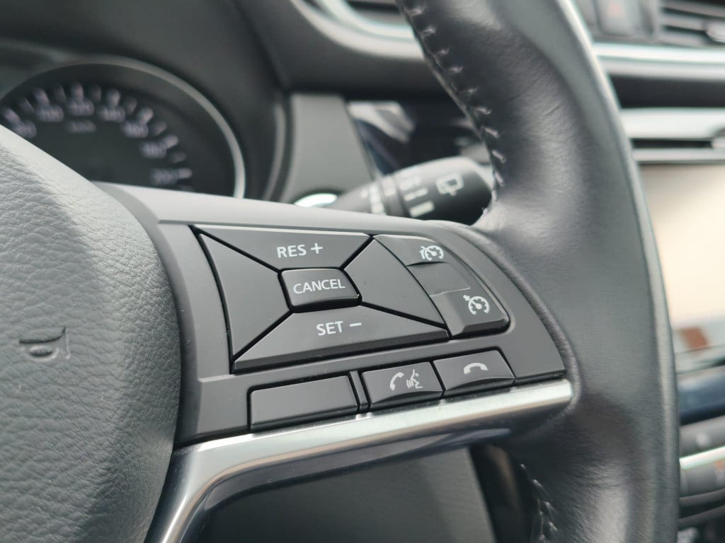 Nissan Qashqai 1.6 n-connecta