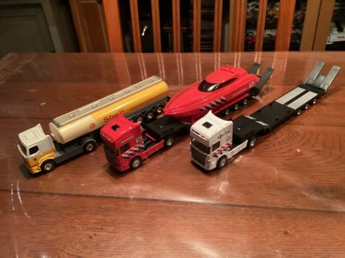 Corgi1:64