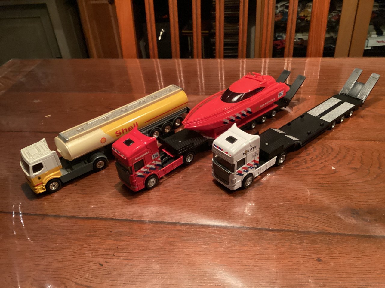 Corgi1:64