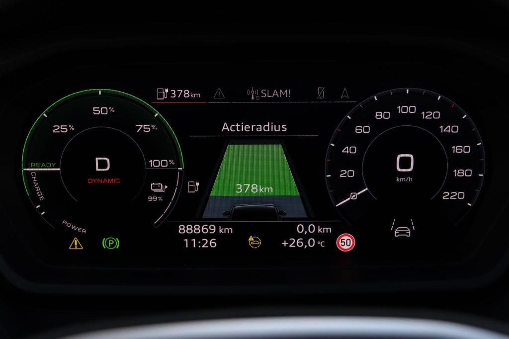Audi Q4 Sportback E-tron 45 quattro advanced edition 82 kwh | soh 91,3% |