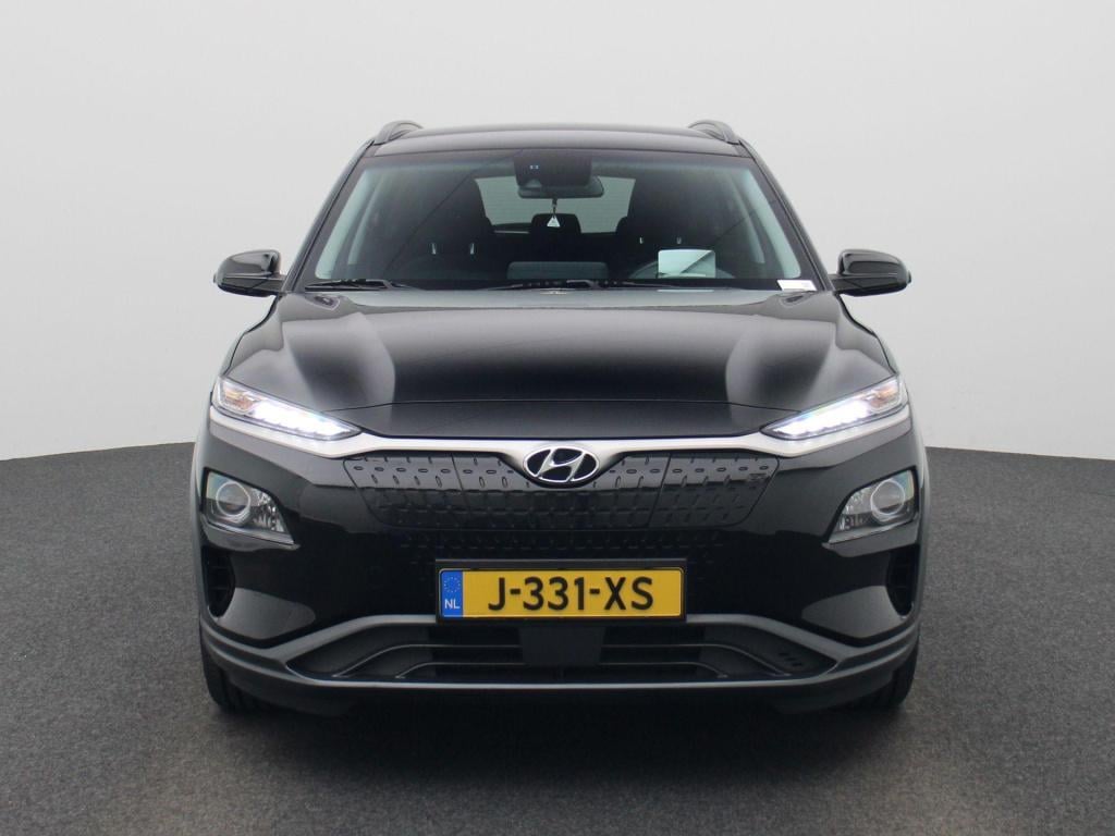 Hyundai Kona ev fashion 64 kwh | automaat | navigatie | heads-up display | 
