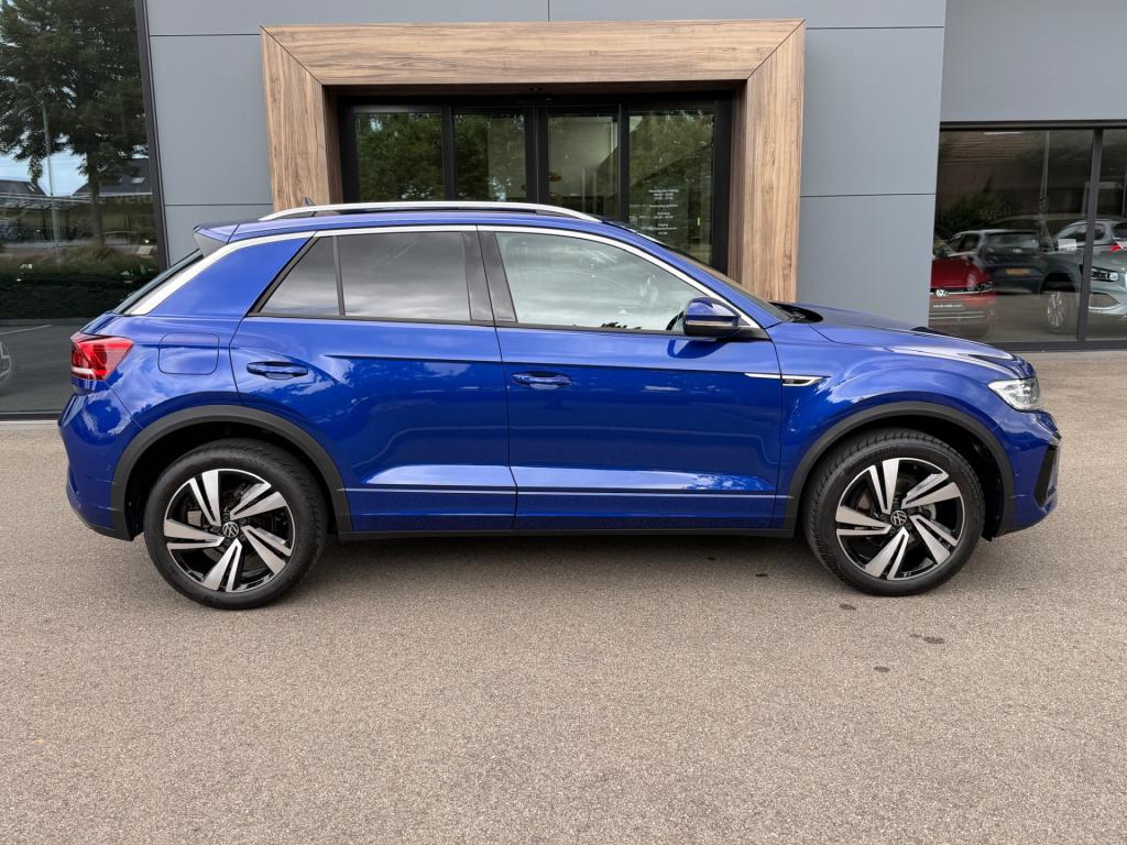Volkswagen T-roc 1.5 tsi 150pk dsg r-line | trekhaak | camera | keyless | e