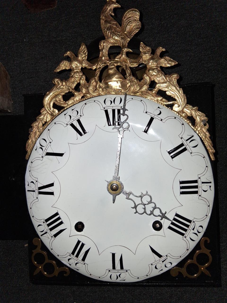 Wegens aanschaf nieuwe vloer ruimte nodig Zeeuws antiek kabinet ea