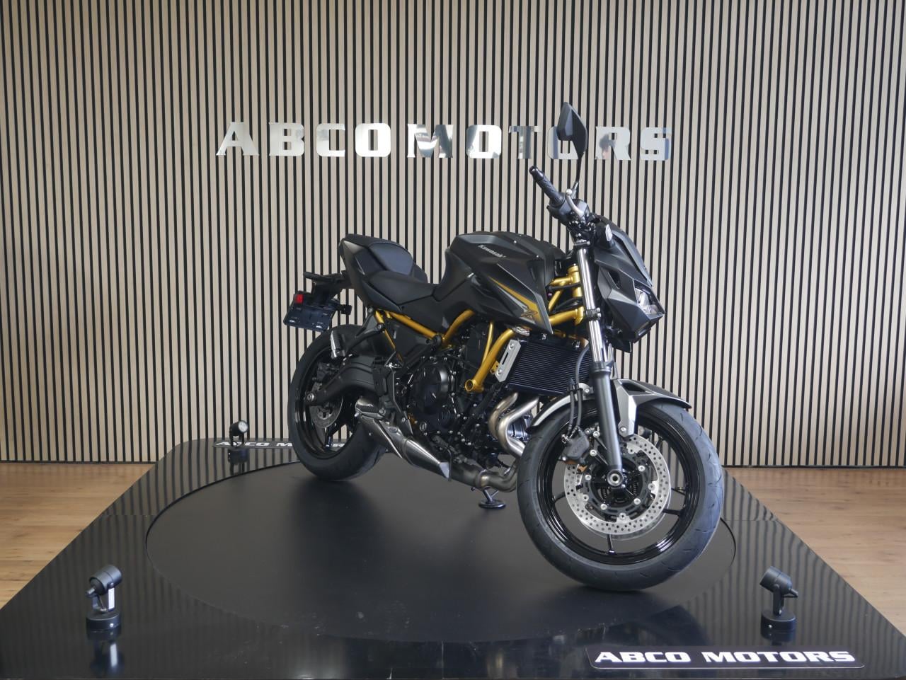 KAWASAKI Z650 S