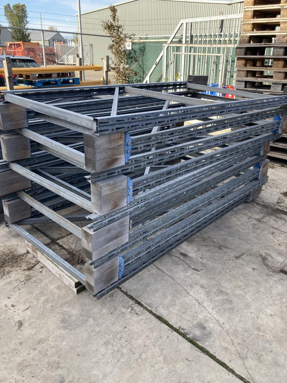 Stellingmateriaal