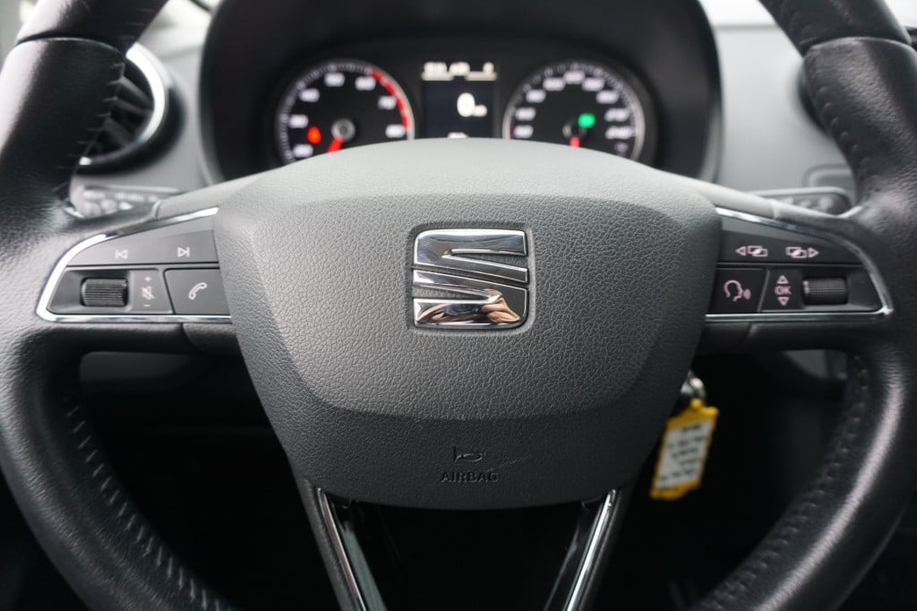 Seat Ibiza st 1.0 ecotsi style connect automaat - airco / navi / cruise / p