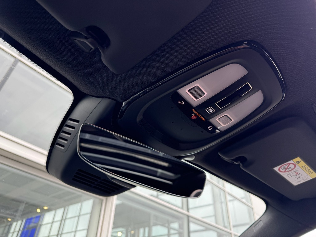 Volvo XC40 recharge ultimate 70kwh| panodak| adap.cruise| 360camera| h&k so