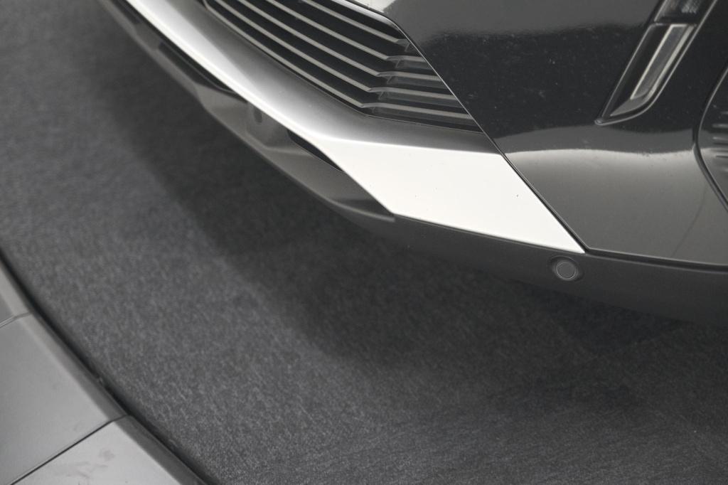 Peugeot 3008 puretech 130 eat8 gt | camera | adaptieve cruise control | alc