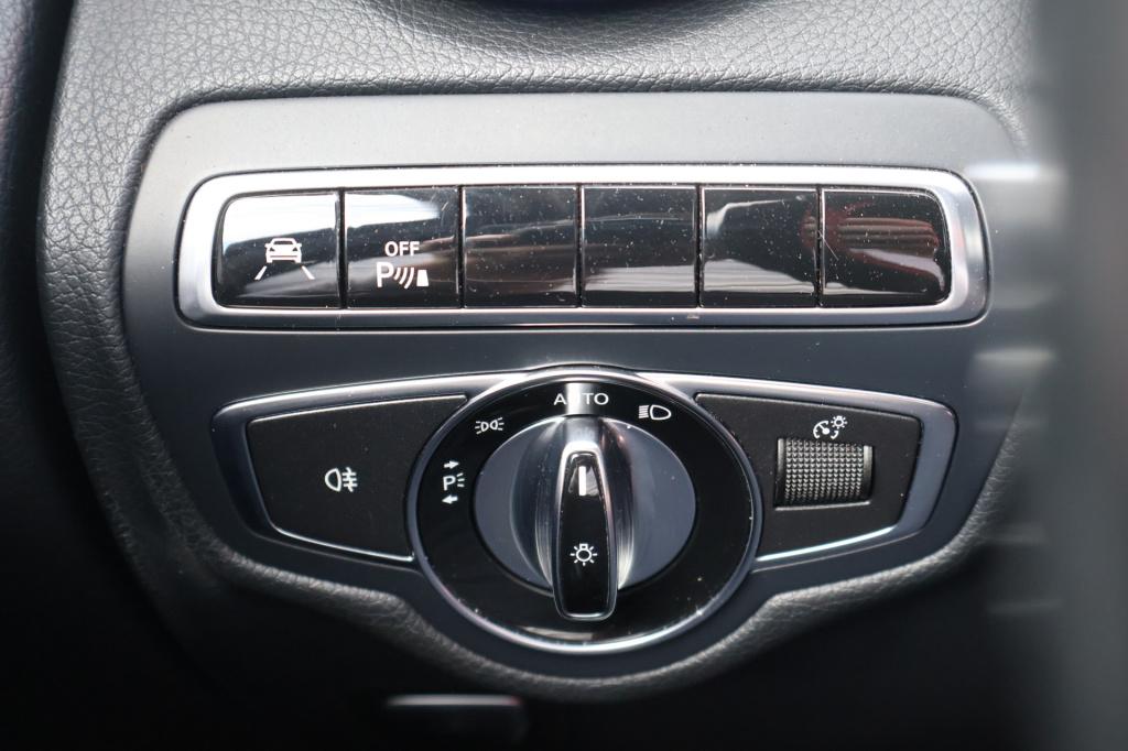 Mercedes-Benz Glc 250 4matic amg l luchtvering airmatic l camera l led high