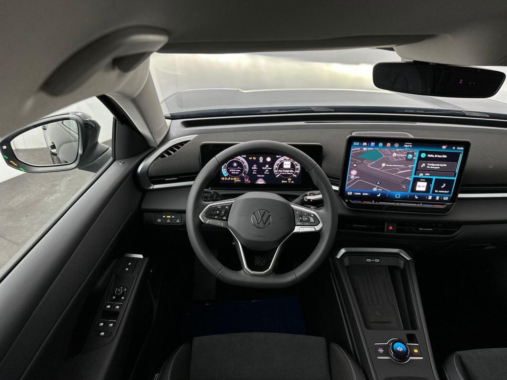 Volkswagen T-roc 1.5 etsi style first edition